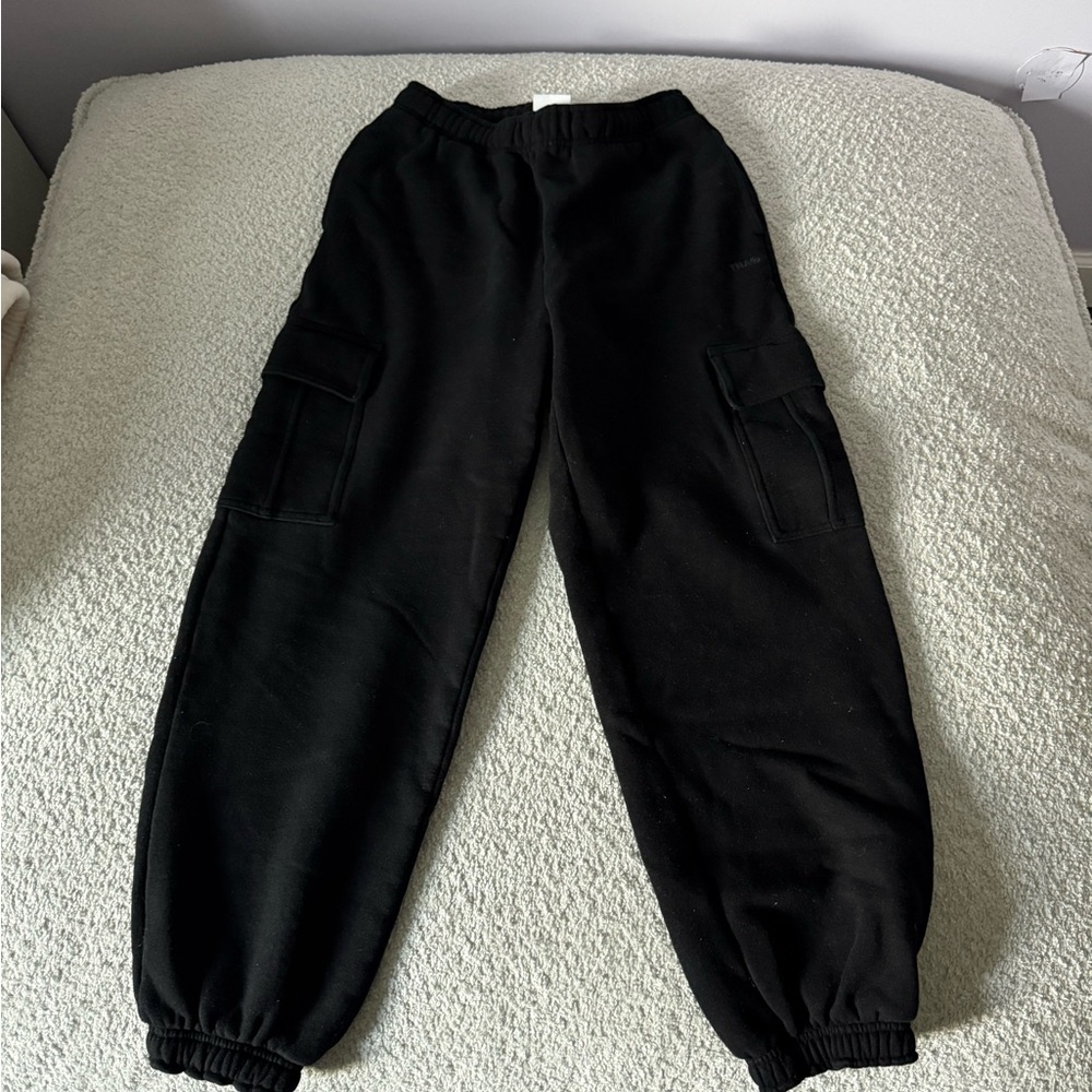Black Aritzia Cargo Sweat Pants